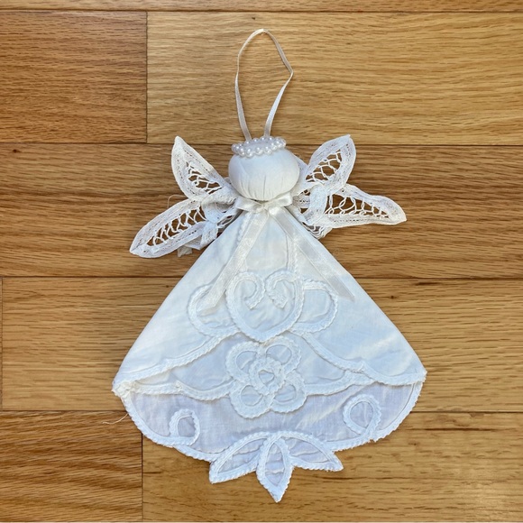 NWOT Battenburg lace angels. 100% cotton. - Picture 3 of 7